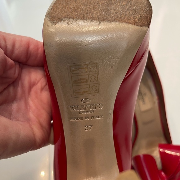 Valentino Patent Heels - Picture 7 of 16